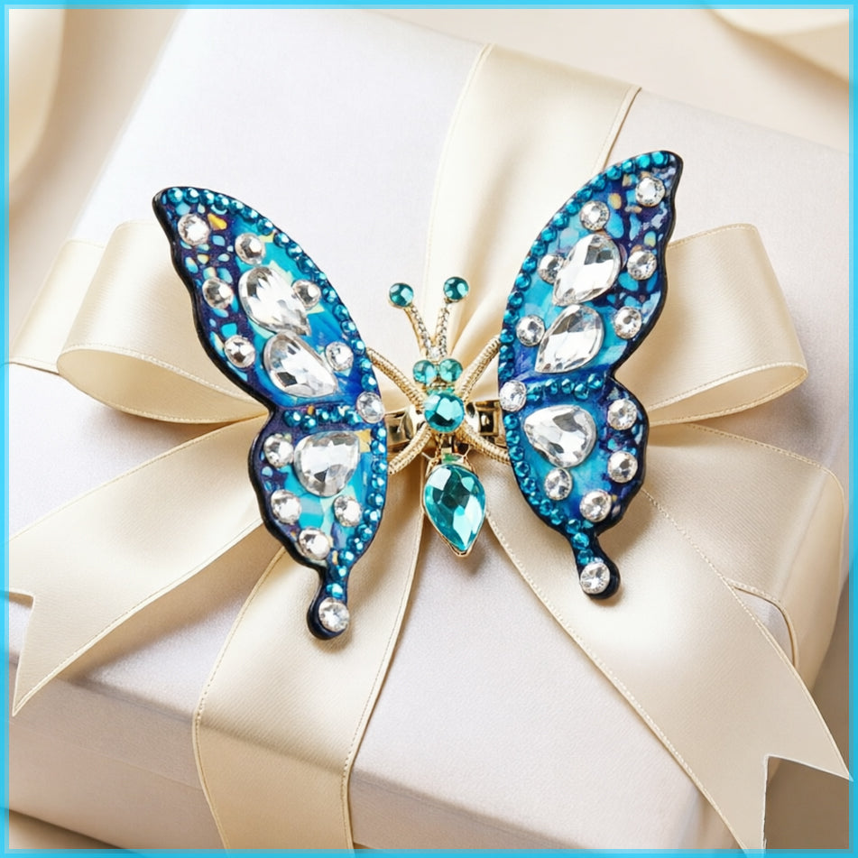 🦋 Sparkling Butterfly Charm – A Touch of Magic in Every Move